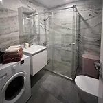 2 * Alanya