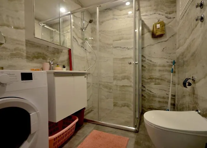 2 Διαμέρισμα *